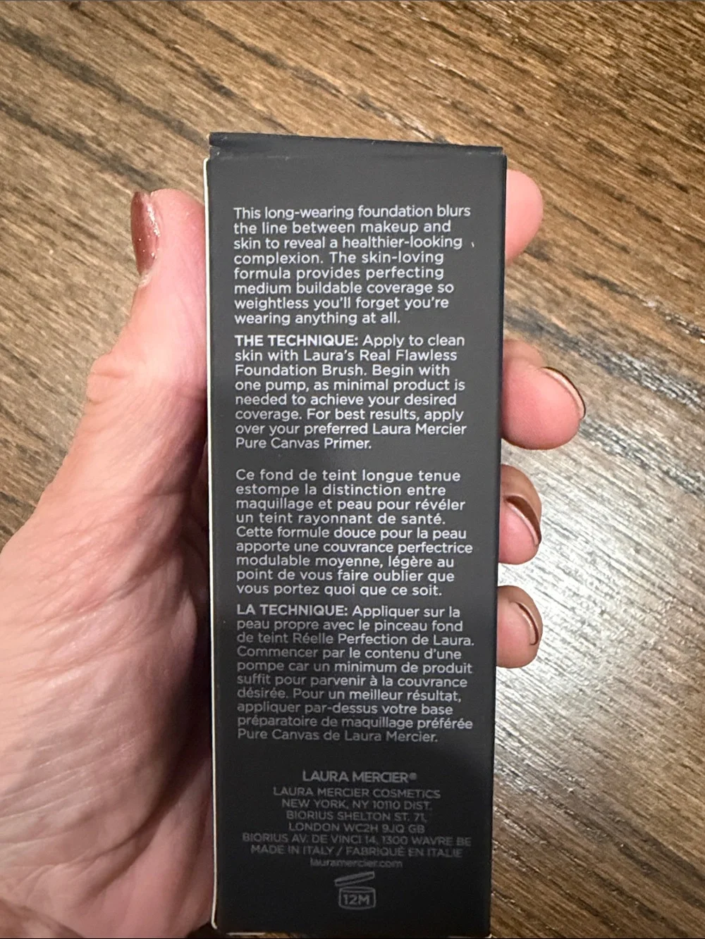 Laura Mercier Real Flawless Weightless Perfecting Foundation - 2N1 Cashew